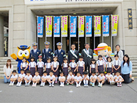 交通安全運動出発式(県庁)